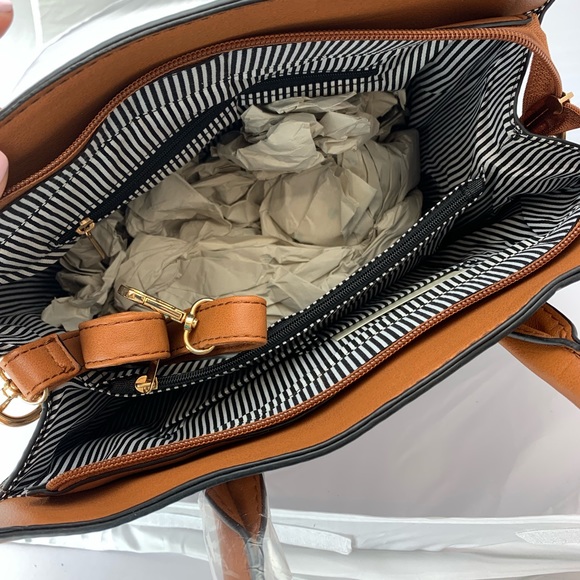 2pc Tote handbag Purse With Matching Wallet - Picture 5 of 6